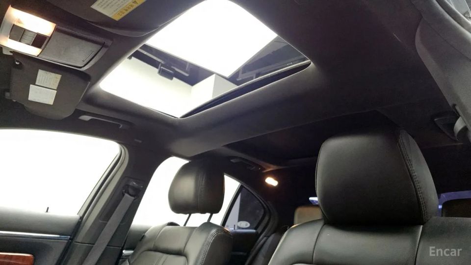 Lincoln MKS
