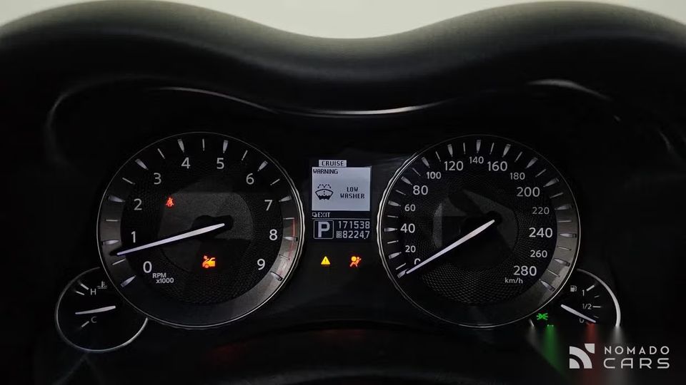 Infiniti M