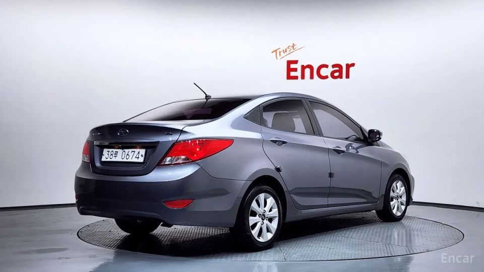 Hyundai Accent