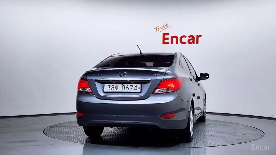 Hyundai Accent