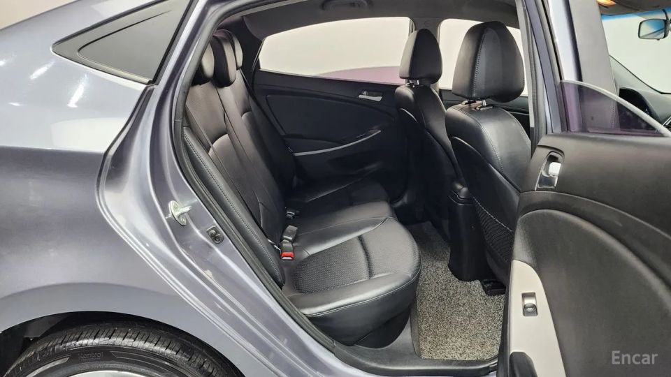 Hyundai Accent