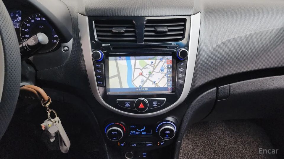 Hyundai Accent