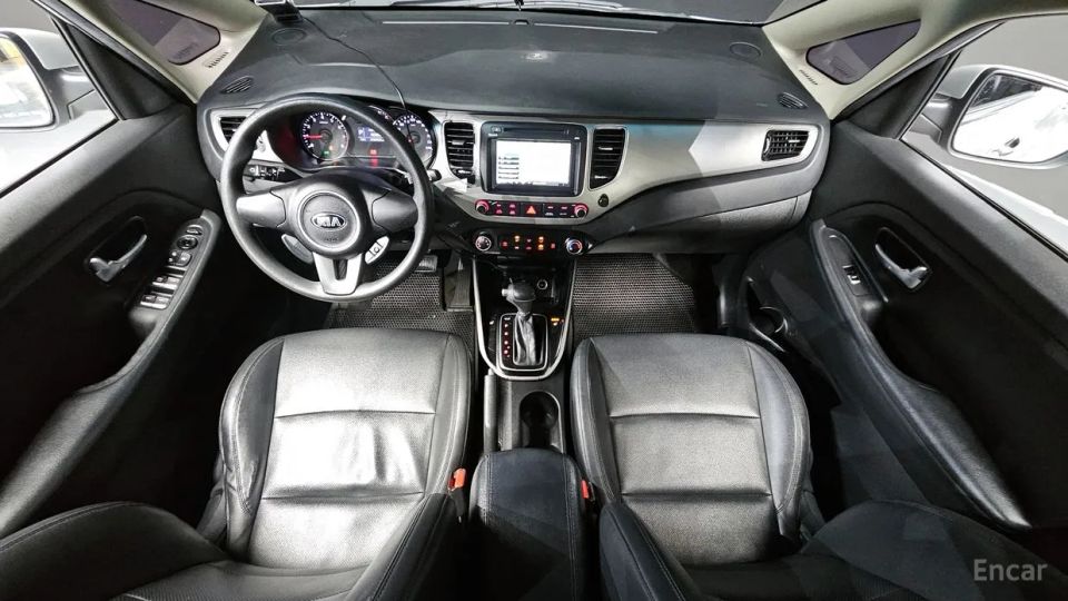Kia Carens