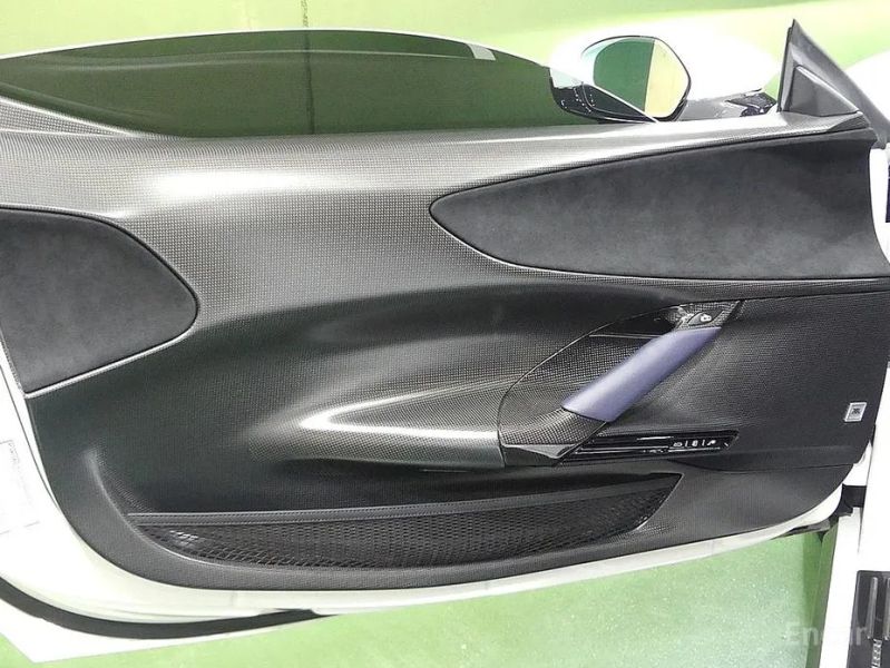 Ferrari SF90