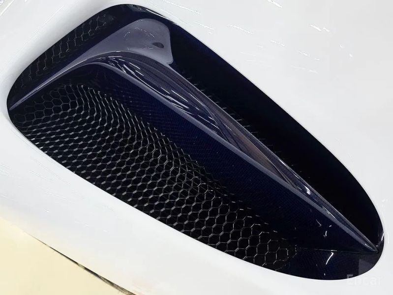 Ferrari SF90