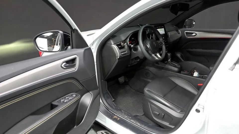 Renault-KoreaSamsung Arkana