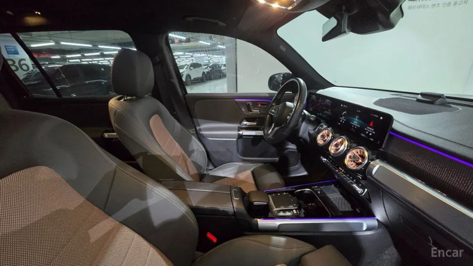 Mercedes-Benz EQB