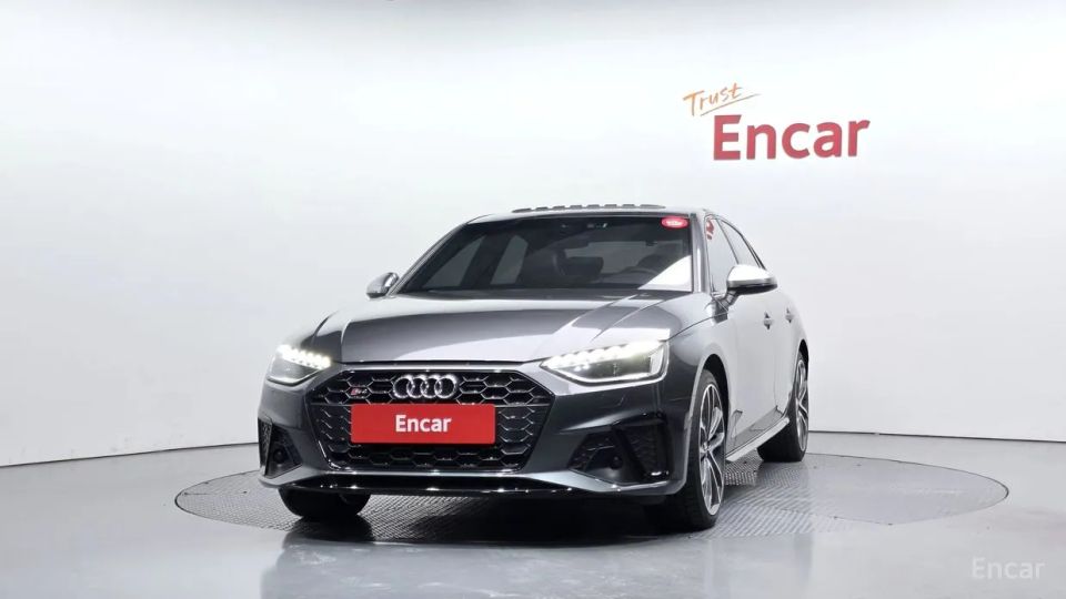 Audi S4