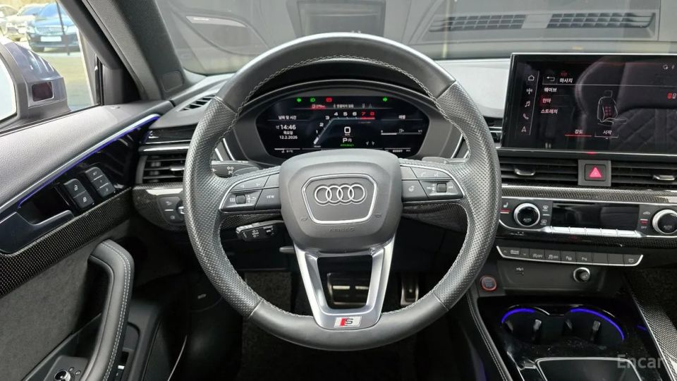 Audi S4