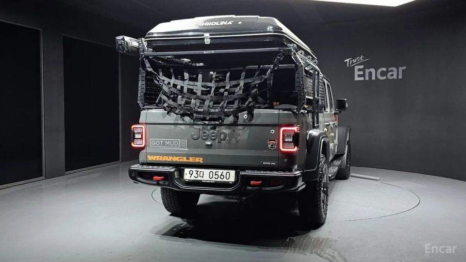Jeep gladiator
