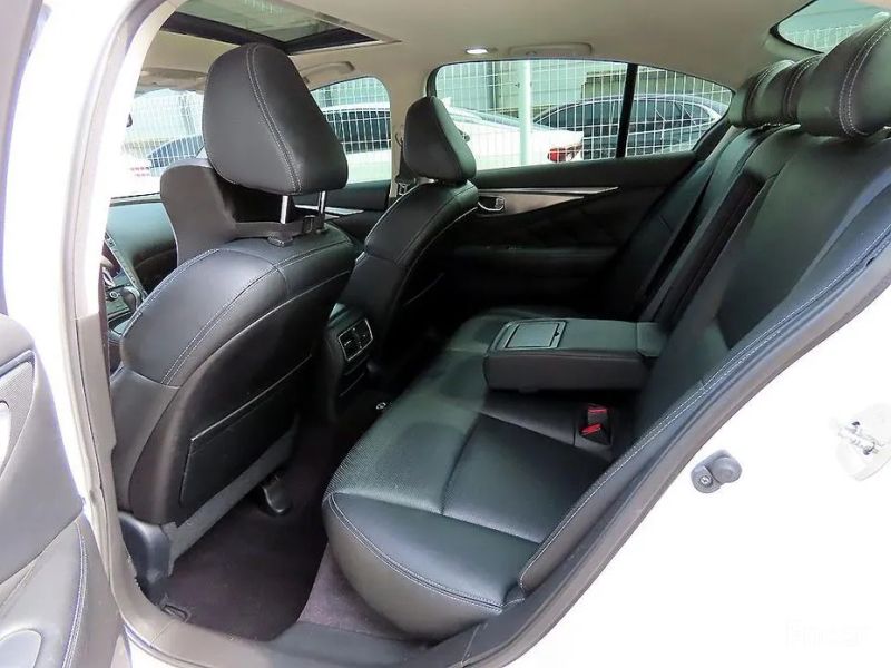 Infiniti Q50