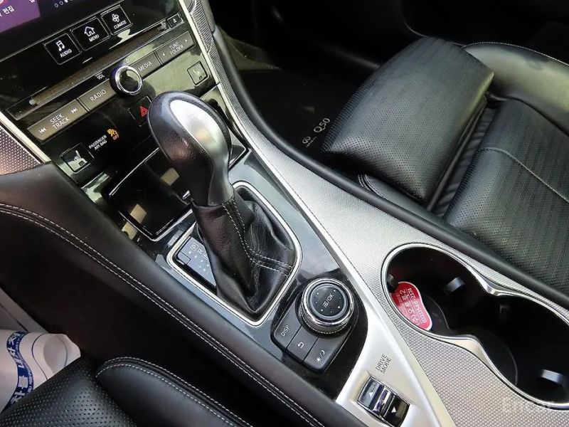 Infiniti Q50