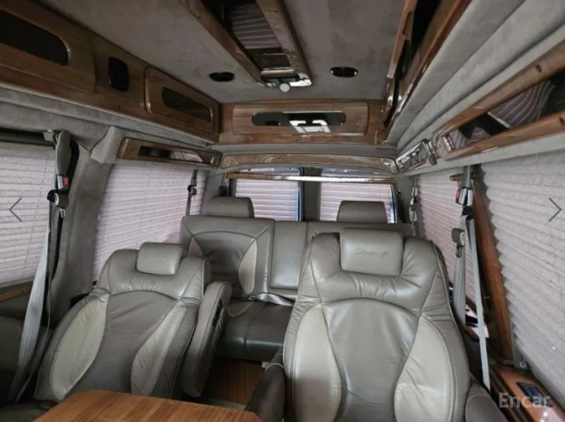 Chevrolet Chevy Van
