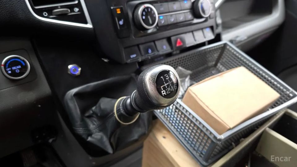 Hyundai Solati