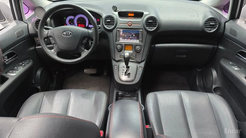 Kia Carens