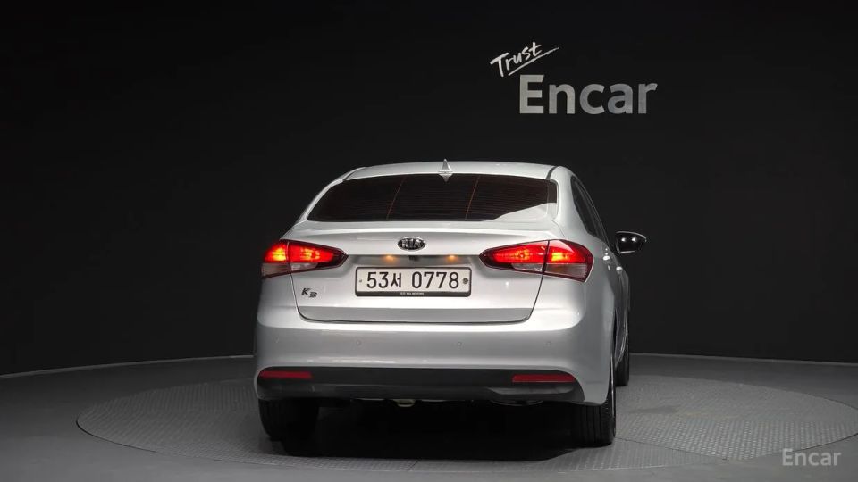 Kia K3