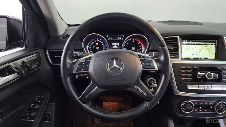 Mercedes-Benz M-class