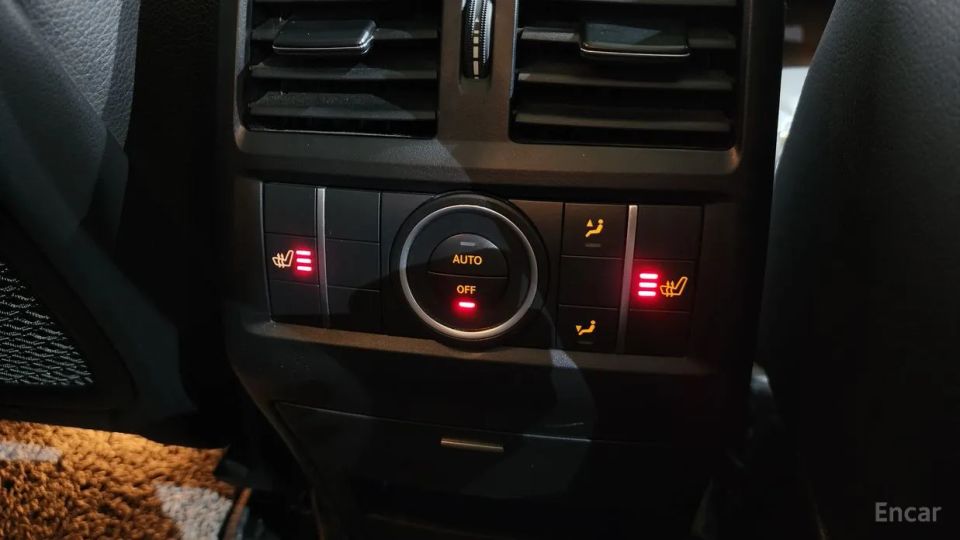 Mercedes-Benz M-class