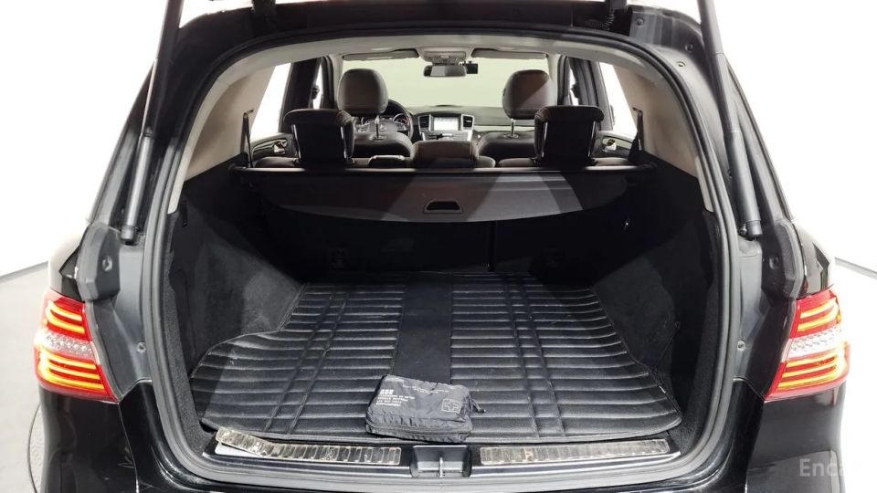 Mercedes-Benz M-class