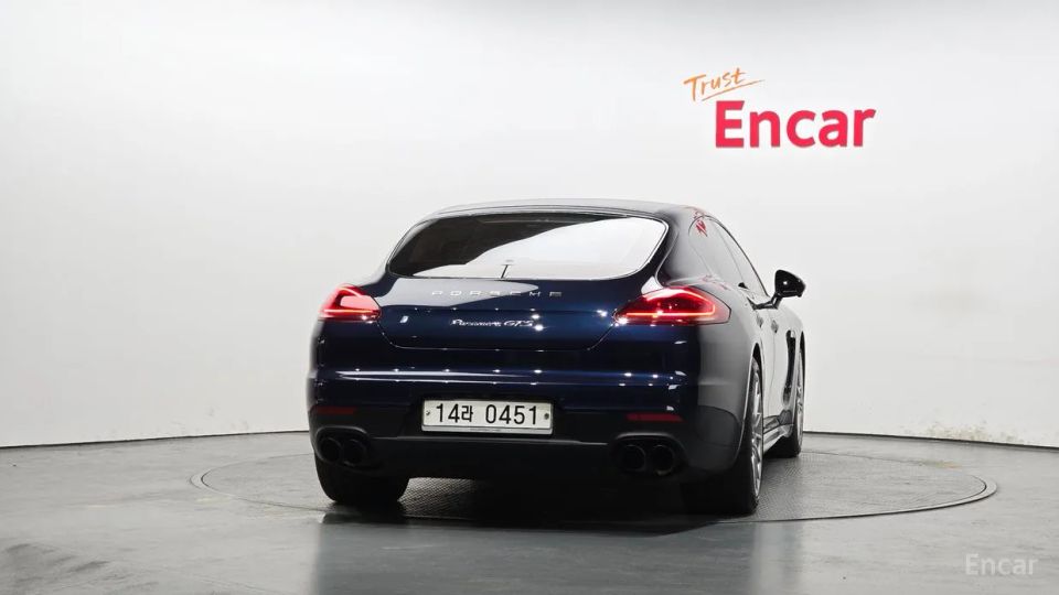 Porsche Panamera