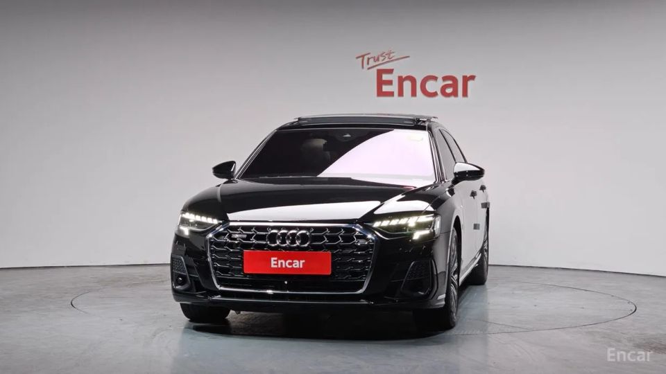 Audi A8