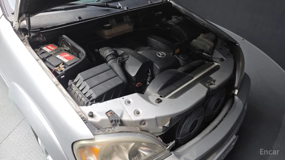 Mercedes-Benz M-class