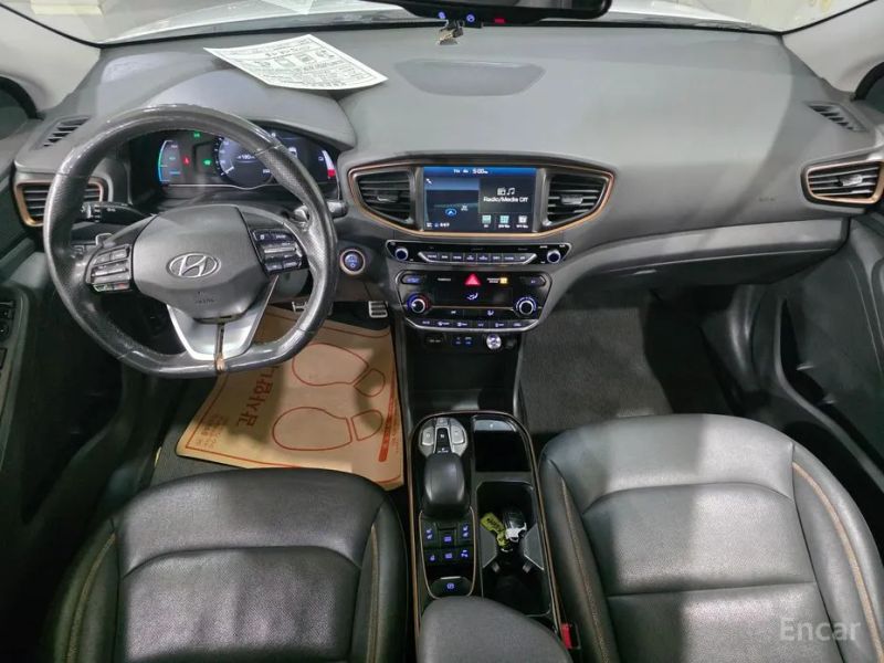 Hyundai Ioniq