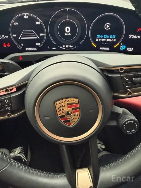 Porsche Taycan