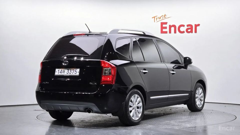 Kia Carens