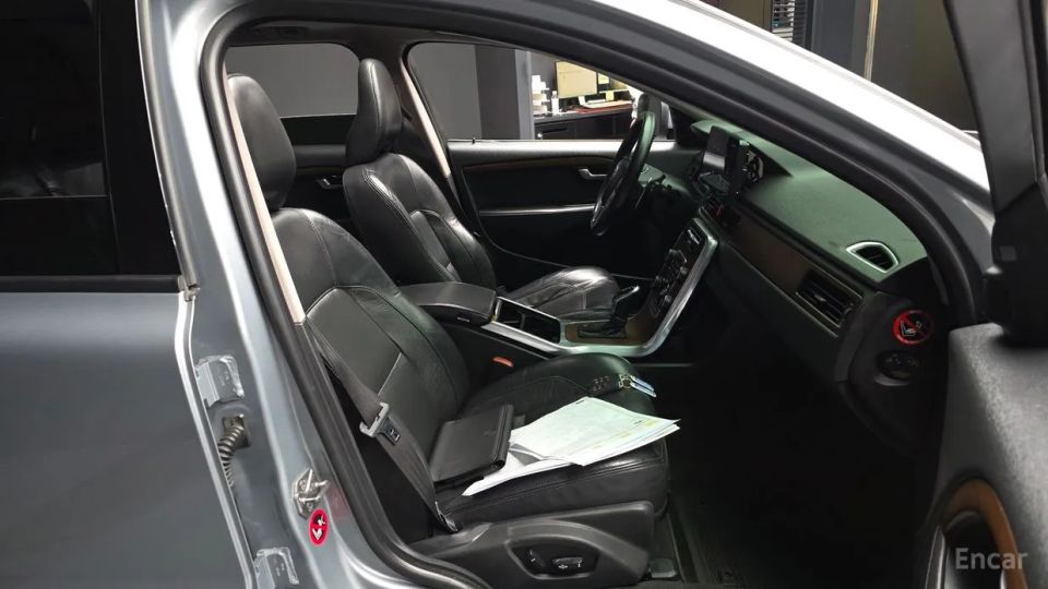 Volvo XC70