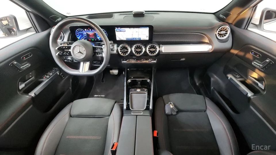 Mercedes-Benz EQB