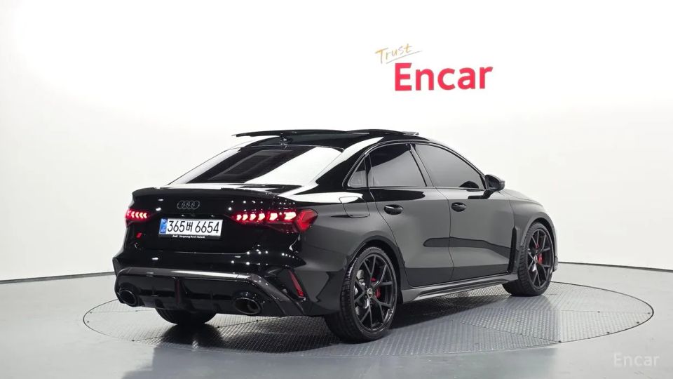 Audi RS3