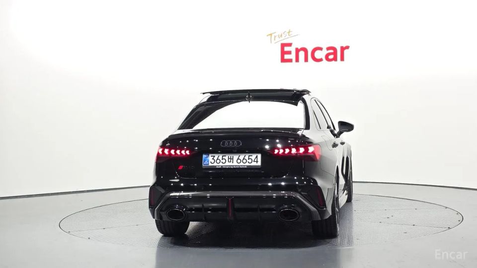 Audi RS3