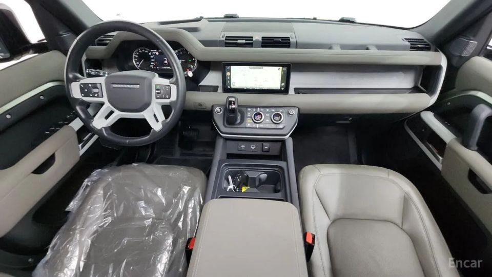 Land Rover Defender