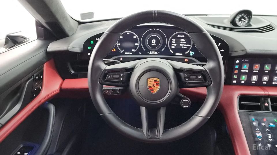 Porsche Taycan