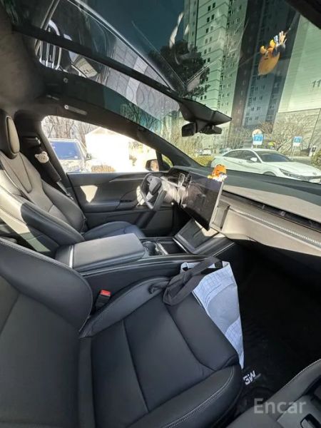 Tesla model-x