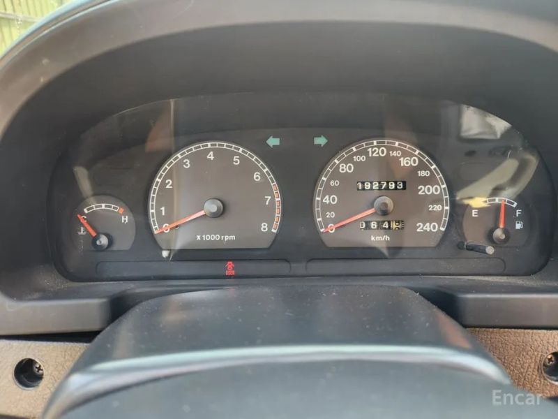 Kia Elan