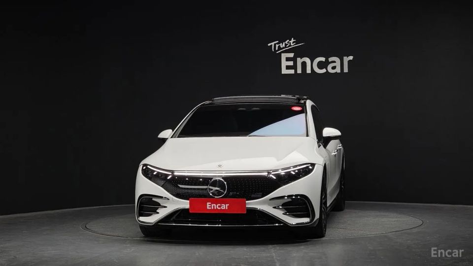 Mercedes-Benz EQS