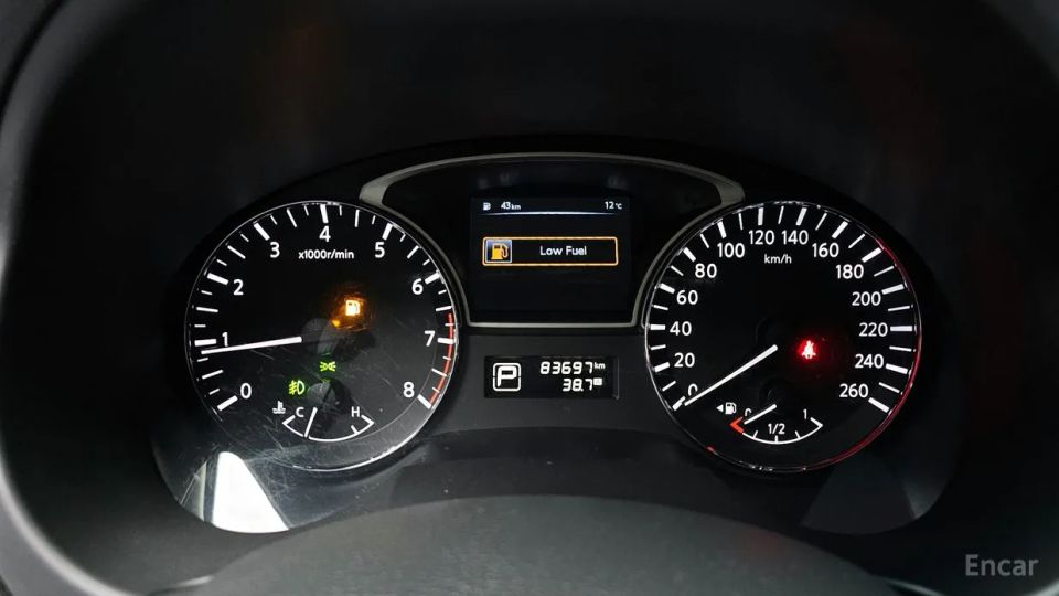 Nissan altima