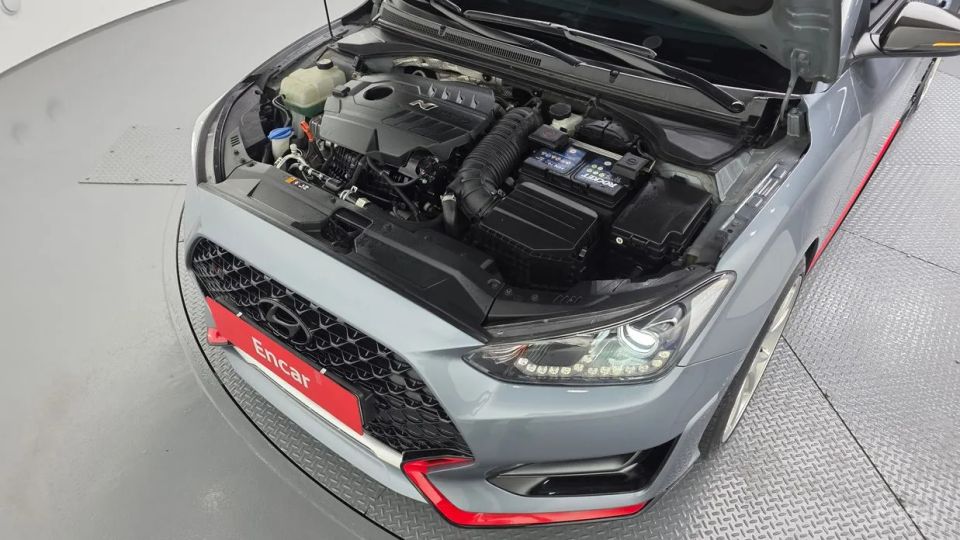 Hyundai Veloster