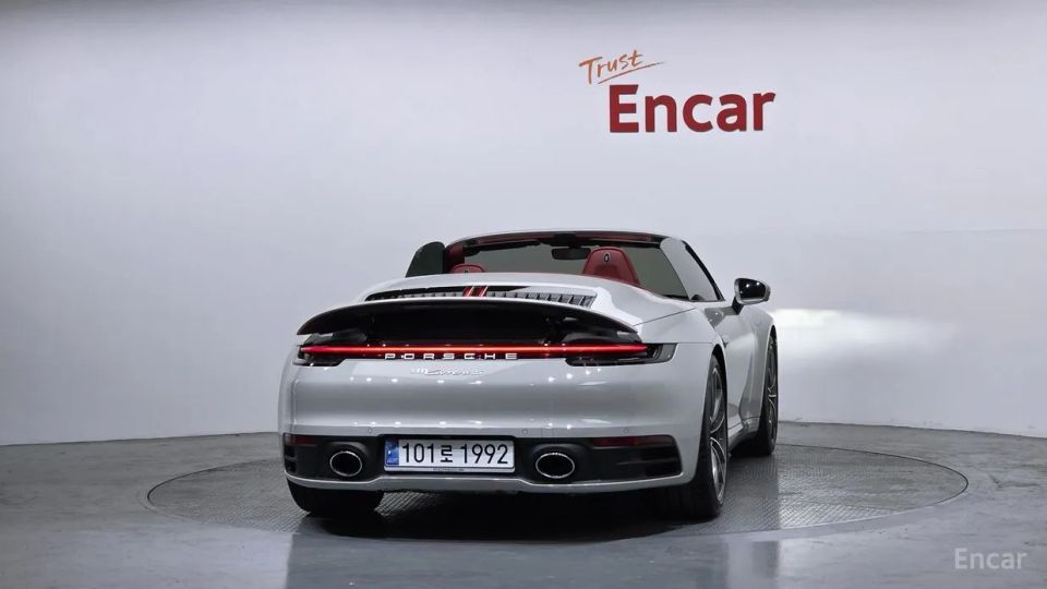 Porsche 911