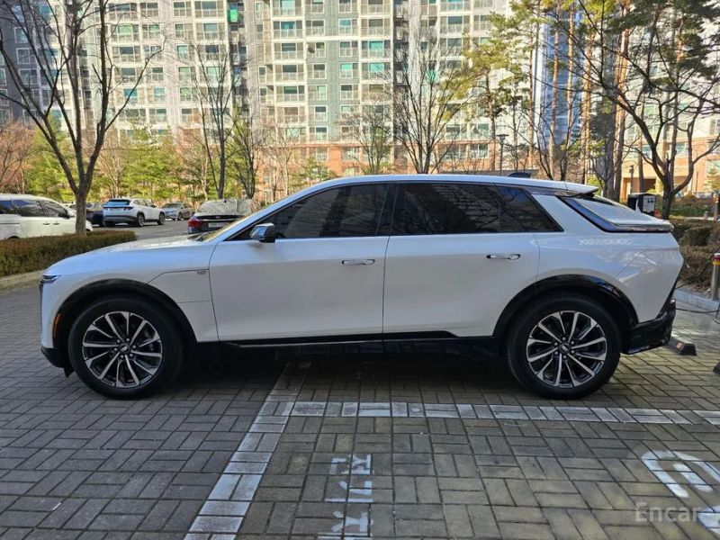 Cadillac Lyriq