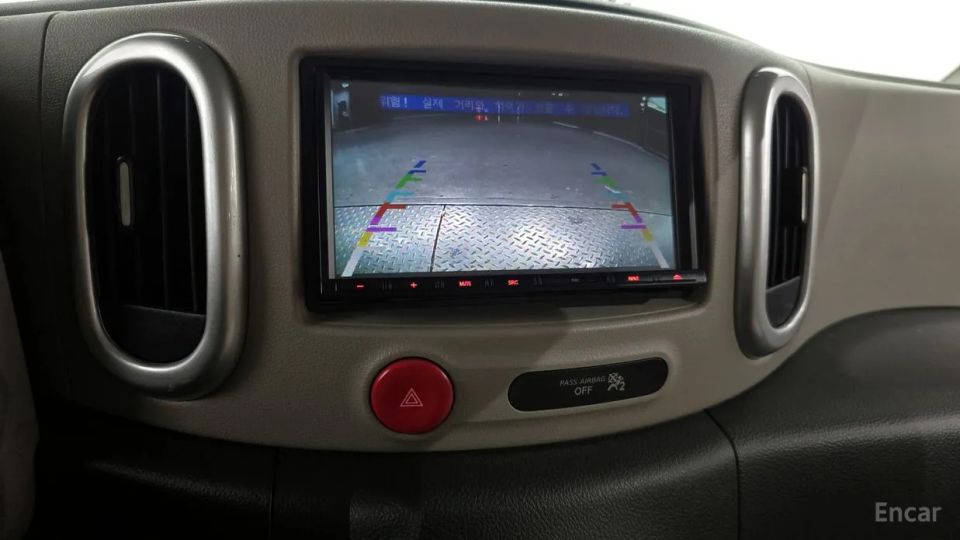 Nissan Cube