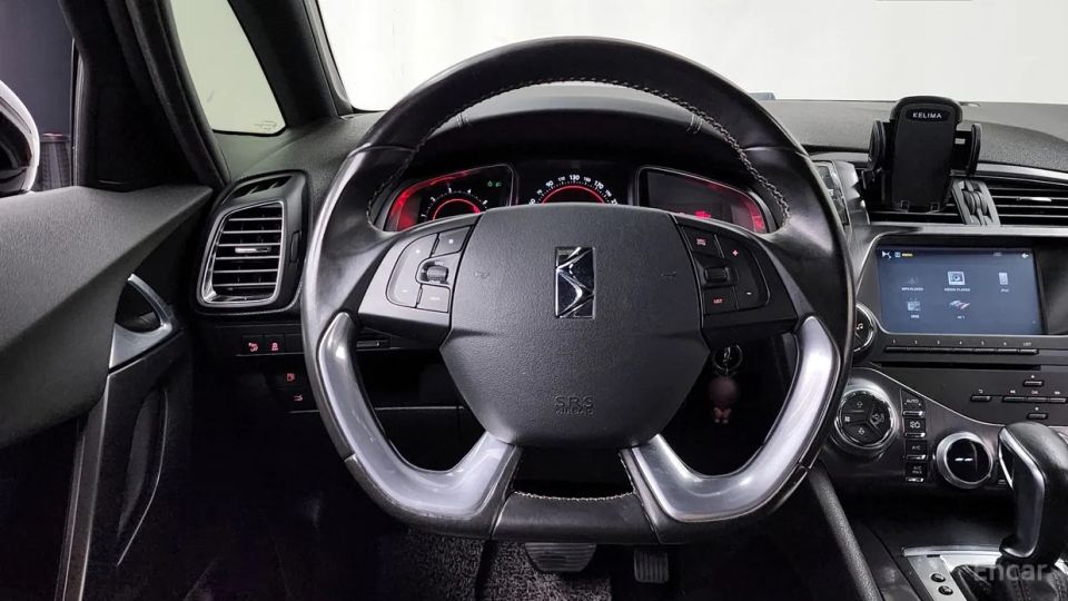 Citroen-DS DS5