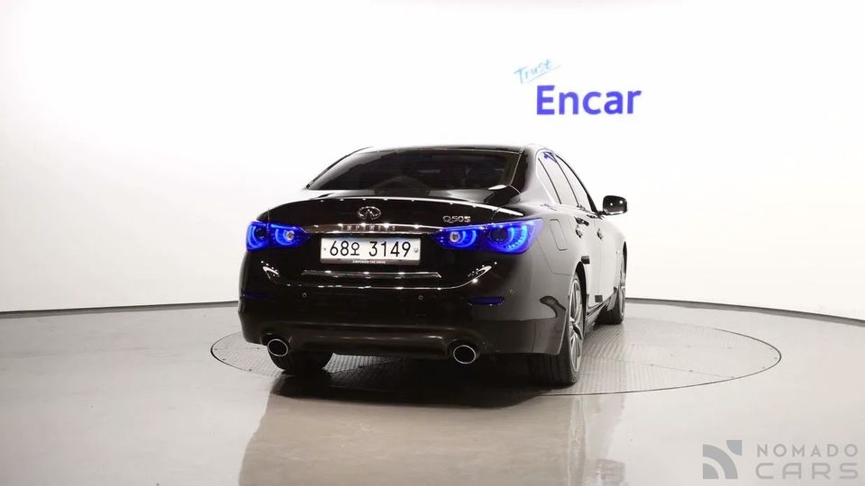 Infiniti Q50