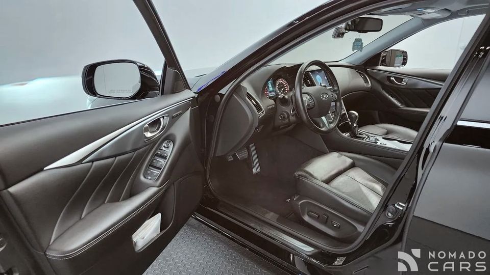 Infiniti Q50