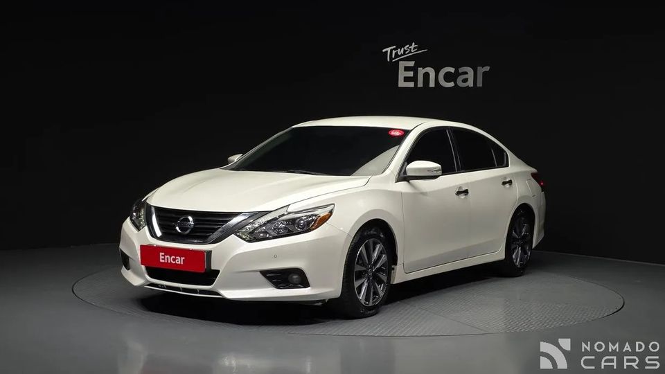 Nissan altima