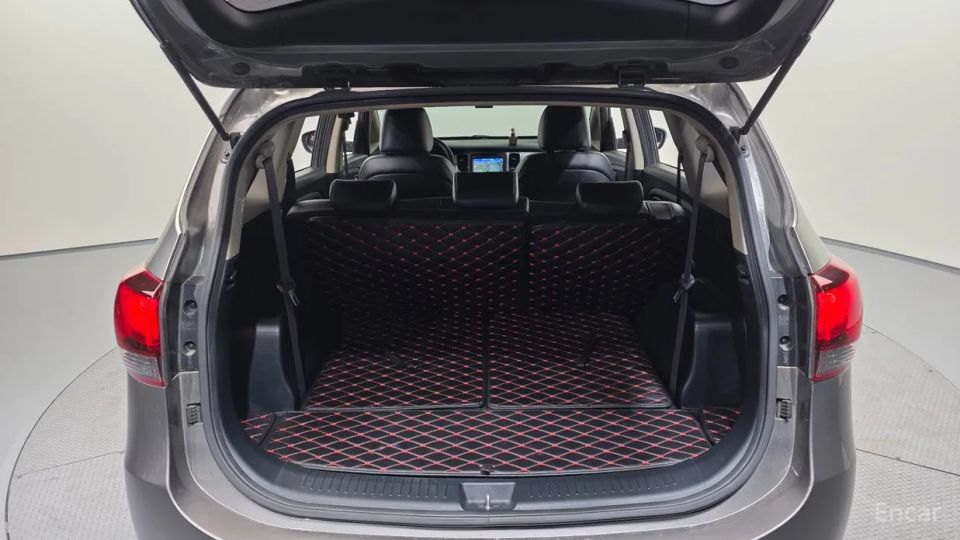 Kia Carens