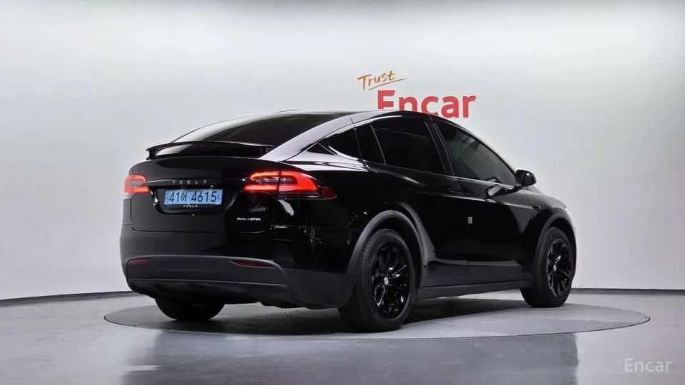 Tesla model-x