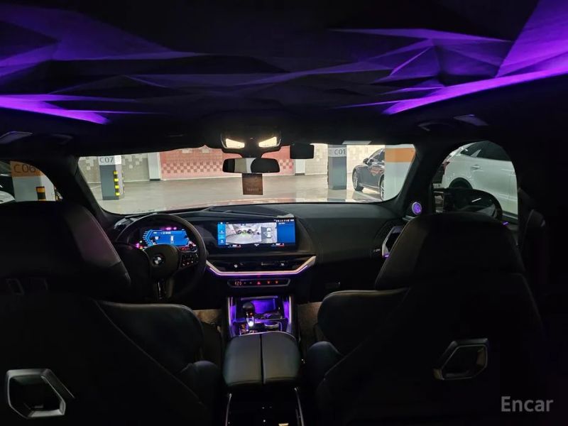 BMW XM